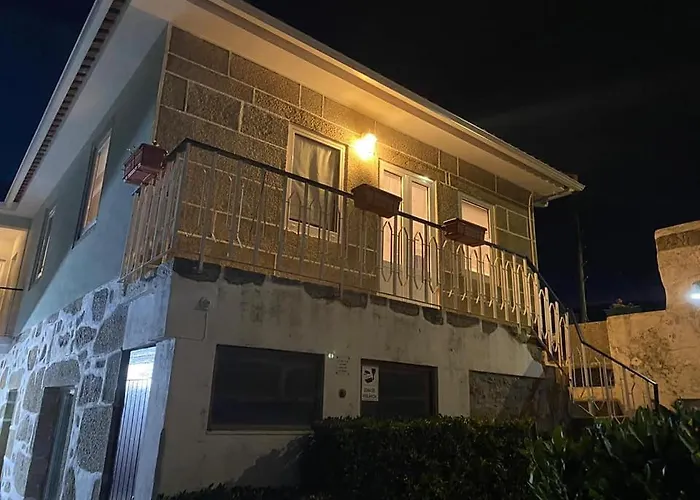 Casa Do Albano فيانا دو كاستيلو