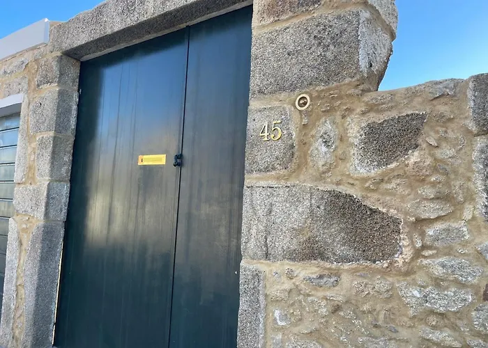 Casa Do Albano فيانا دو كاستيلو