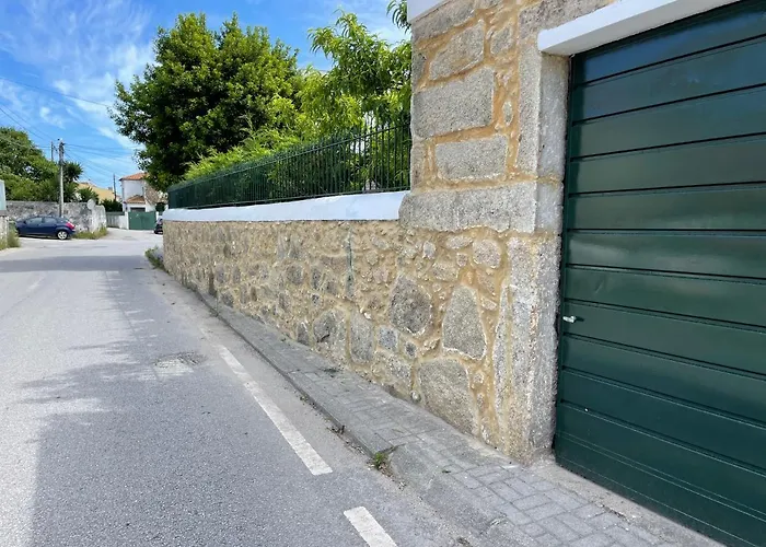 بيت للعطل Casa Do Albano فيانا دو كاستيلو